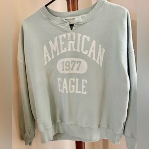 American Eagle Outfitters Green Crew Neck Sweater